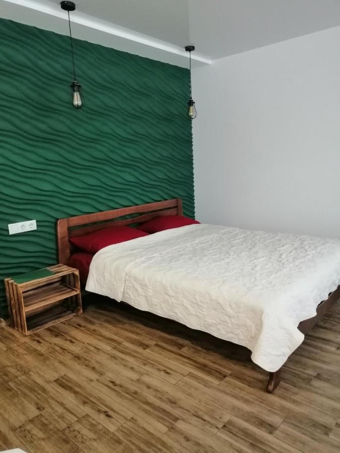 Studio Apartment Center Кременчуг Экстерьер фото