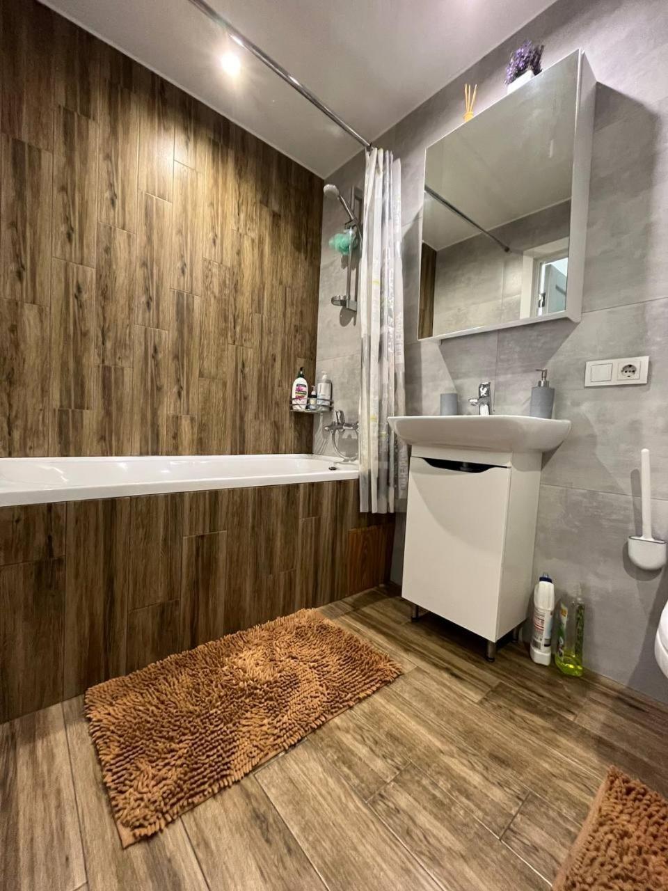 Studio Apartment Center Кременчуг Экстерьер фото